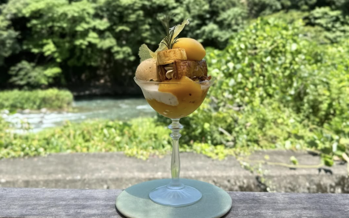 カフェひとあし
